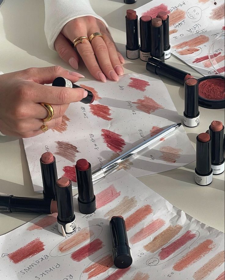 lip liner manufacturer